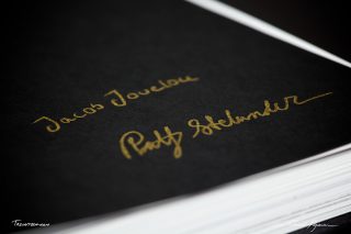 article-5DMkII-IMG_1288 « No Words 1X5 » de 1x.com