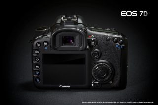 Canon EOS 7D &bull; Vue arri&egrave;re 