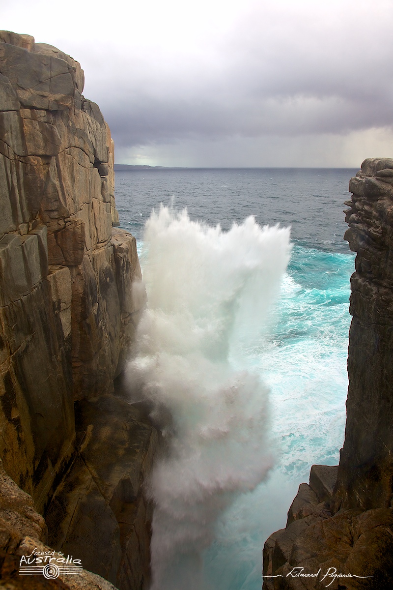 Impact d'une vague &asymp; 30m de haut #3