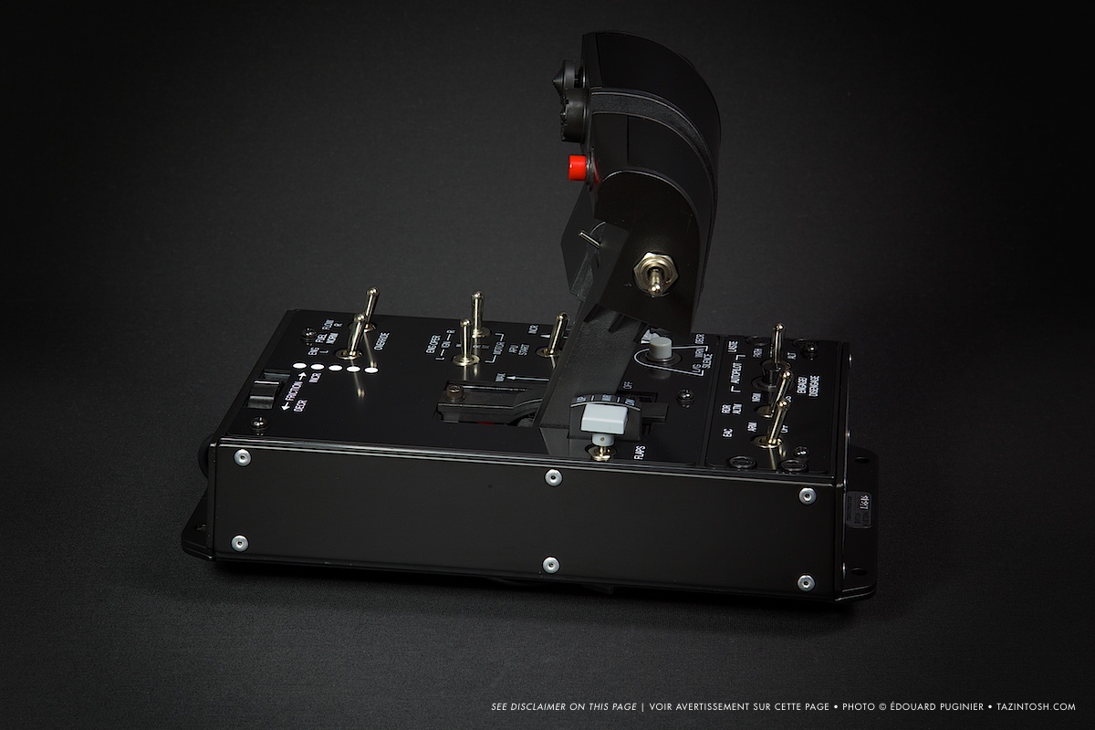 Thrustmaster HOTAS Warthog &bull; Throttles