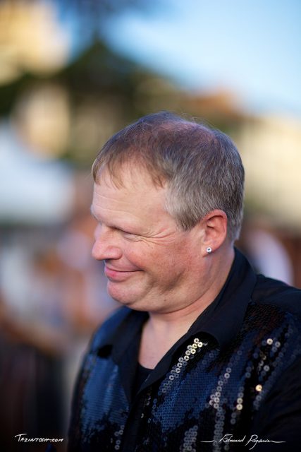 Earth, Wind & Fire &bull; Ed Wynne